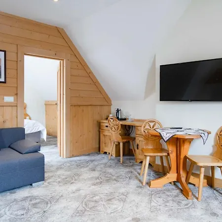 Krupowki 13 - Sabala Bed & Breakfast