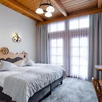 Krupowki 13 - Sabala Bed & Breakfast 4*