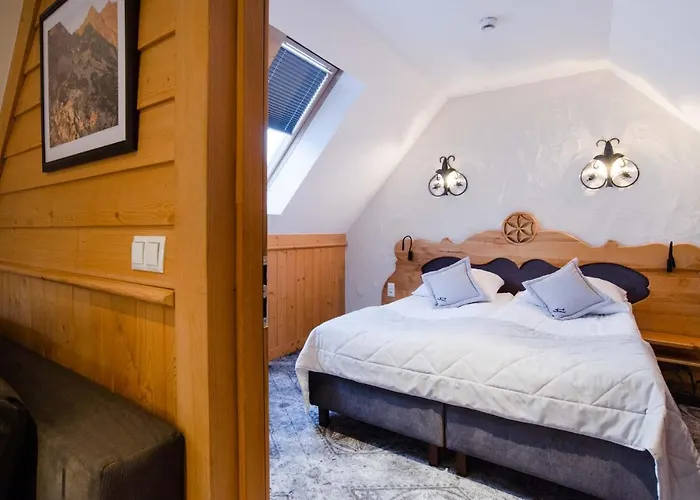 Krupówki 13 - Sabała Nocleg ze śniadaniem 4*