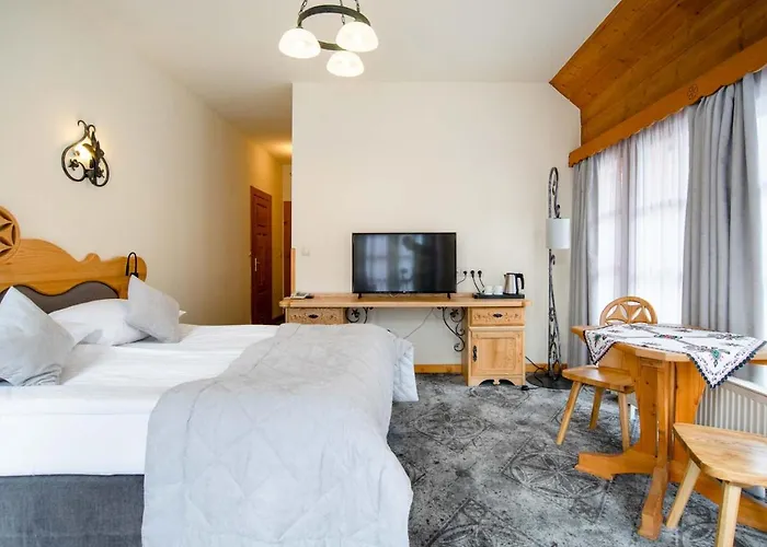 Nocleg ze śniadaniem Krupówki 13 - Sabała 4*